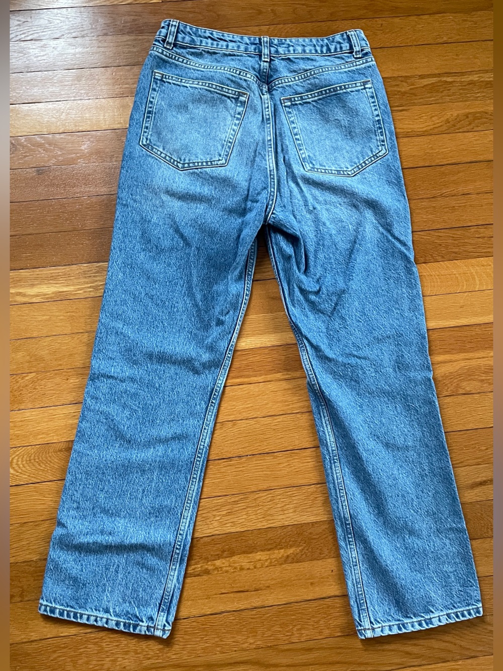 REFORMATION // Cynthia High Rise Straight Jeans size 29 short - Colorado wash - Picture 9 of 16